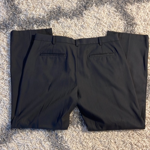 Van Heusen - Mens Dress Pants Drk Grey 36/30 - Picture 3 of 3